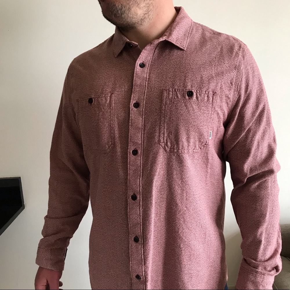 REEF Long sleeve button up shirt
